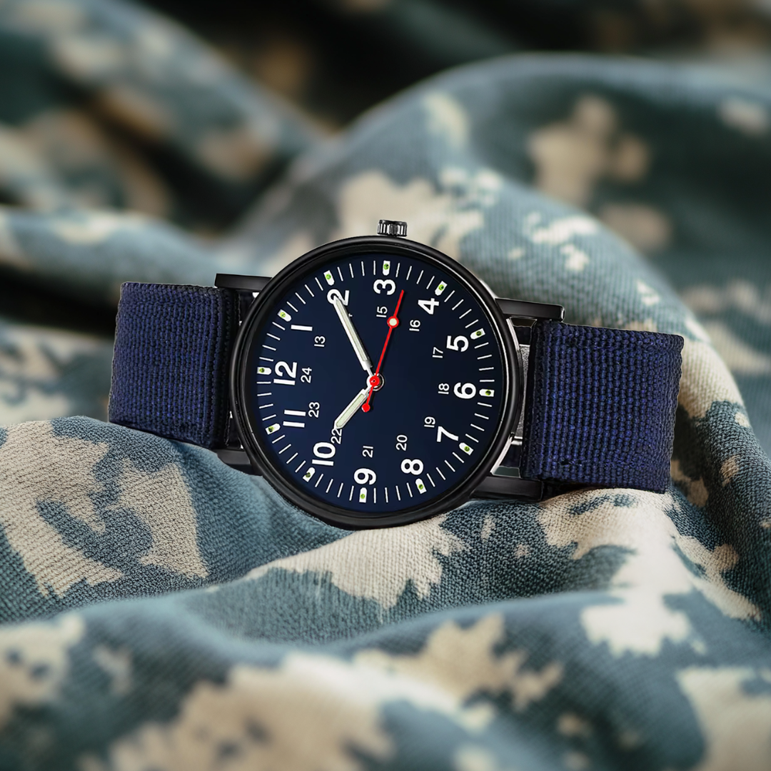 Holdbar Explorer Quartz Ur
