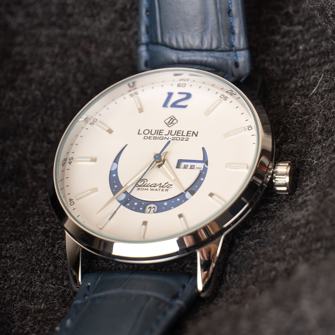 Elegant Luminous Moonphase Ur
