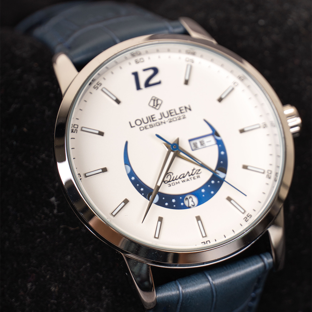 Elegant Luminous Moonphase Ur